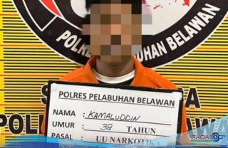Saat Duduk Di Atas Benteng Sungai Deli, Pengedar Shabu Berhasil Diamankan SatNarkoba Polres Belawan